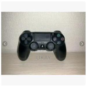 Sony Playstation 4 PS4 Pro. - thumbnail 2