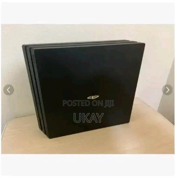 Sony Playstation 4 PS4 Pro. - thumbnail 7