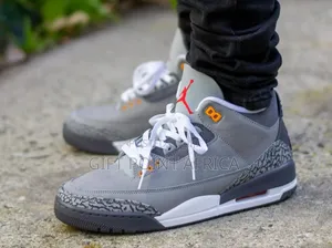 Air Jordan 3 Retro 'Cool Grey' Sneakers for Men