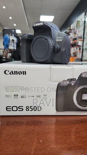 Canon 850d Body - main view