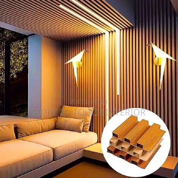 Brown Futed WPC Wallpanel