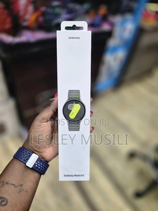 SAMSUNG Galaxy Watch 7 44mm Bluetooth AI Smartwatch - main view