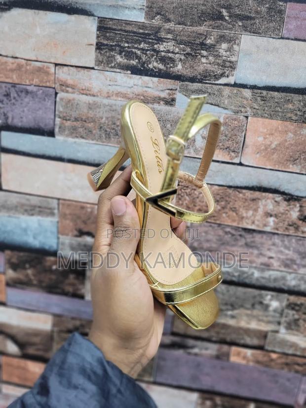 Designer Heels - thumbnail 3