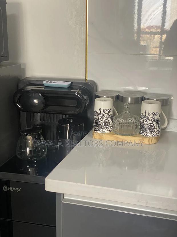 Airbnb 1br at Yaya - thumbnail 4