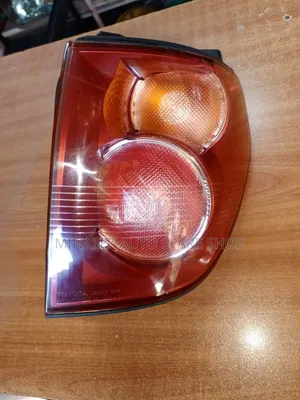 Toyota Harrier Old Model Body RHS Backlight