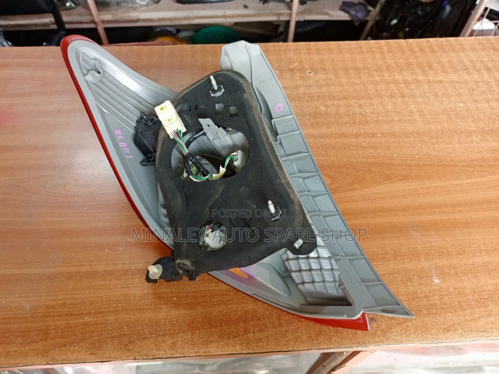 Jewela Vitz RHS Backlight Diode Type
