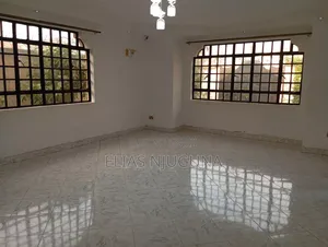 4bdrm Maisonette in Membley Estate for rent