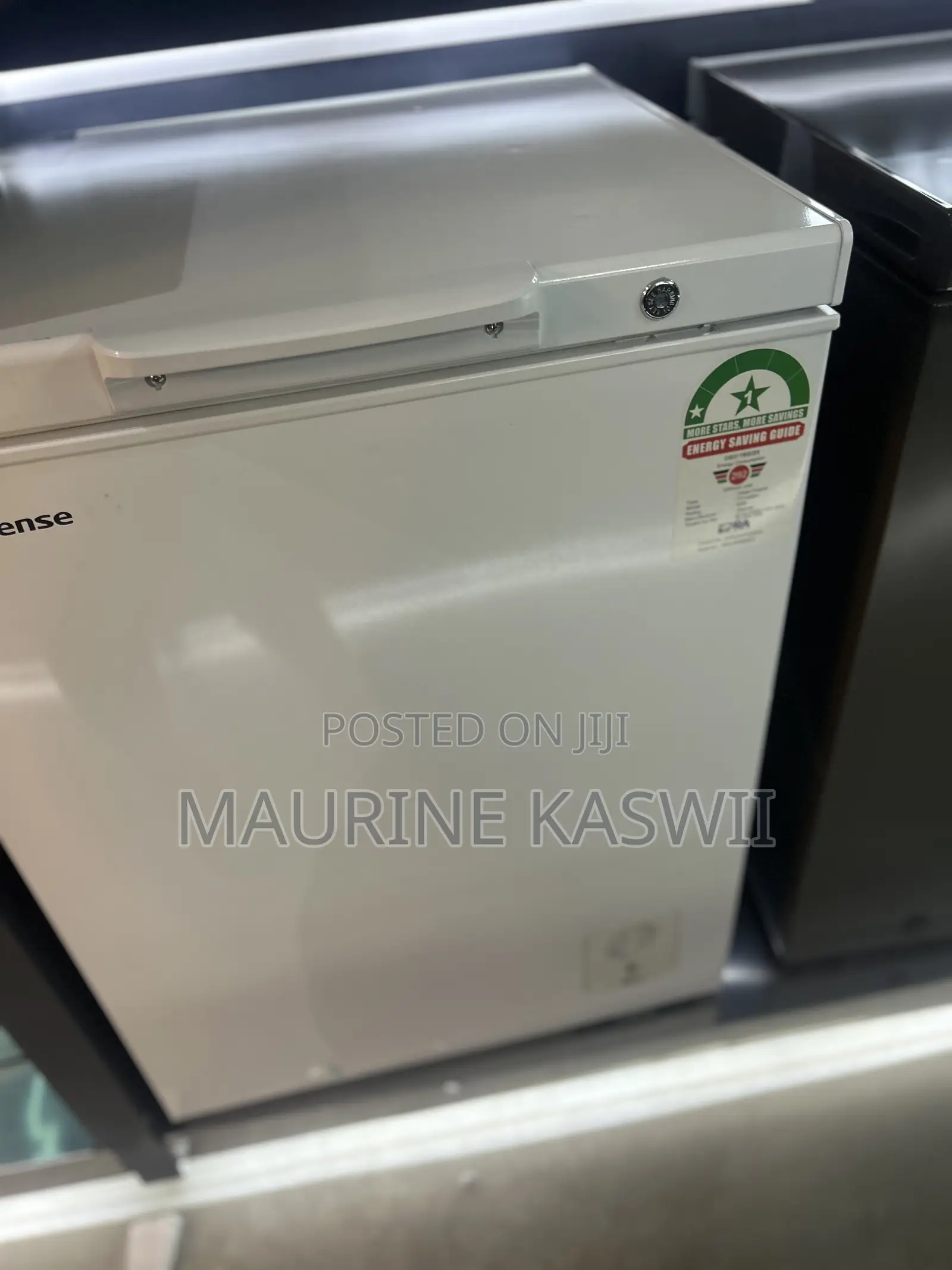 Hisense 142 Liters Freezer (White)