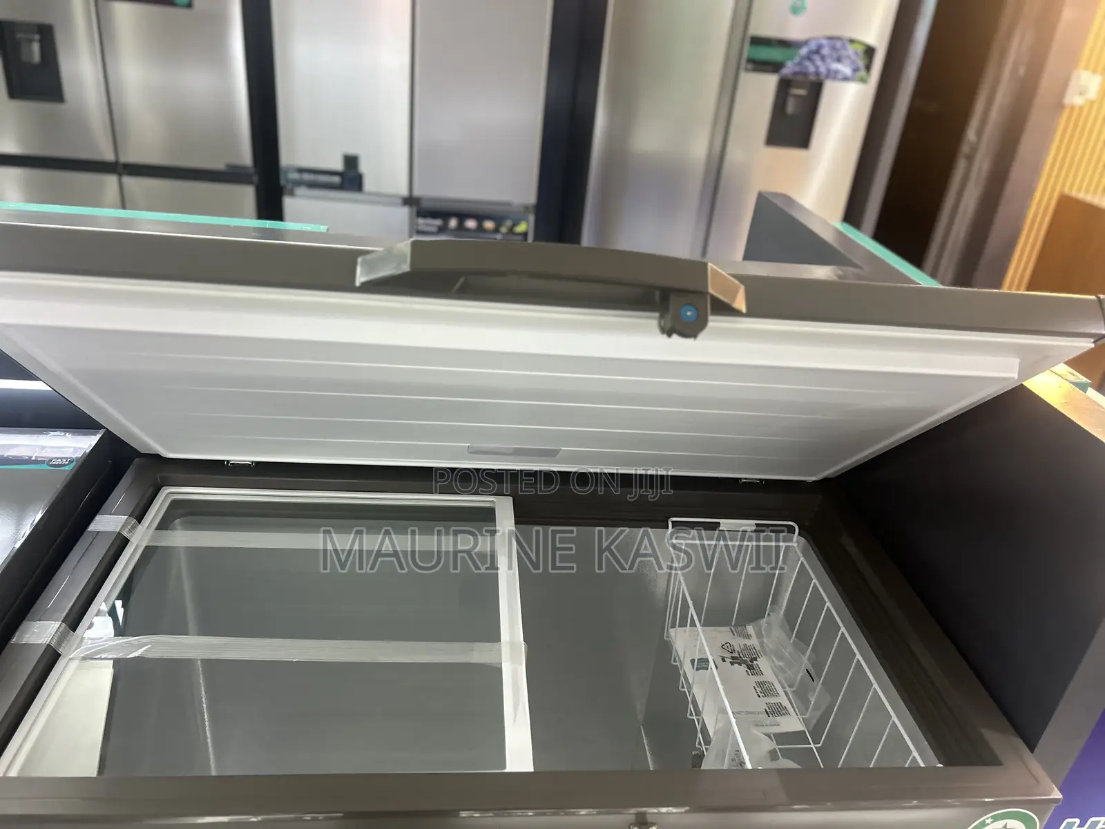 Hisense FC297SH 300L Chest Freezer