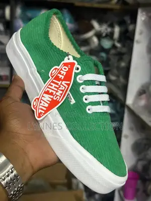 Coudroy Vans