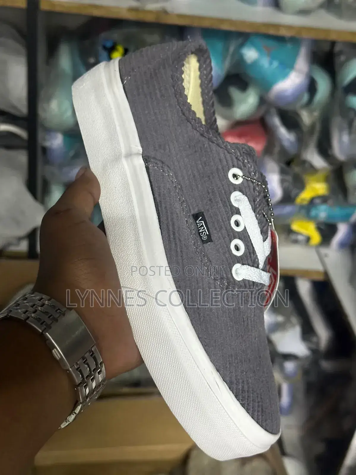 Coudroy Vans