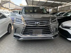 Lexus LX 570 AWD 2017 Silver