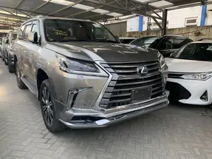 Lexus LX 570 AWD 2017 Silver