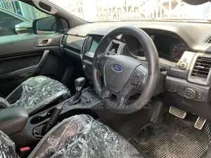 Ford Ranger 2018 Red