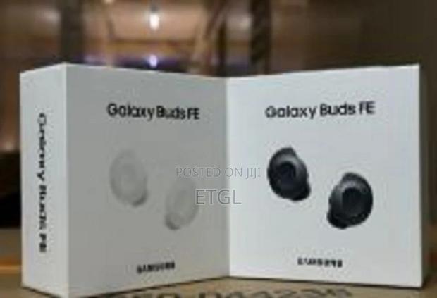SM-R510NLVAXAR Samsung Galaxy Buds FE - main view