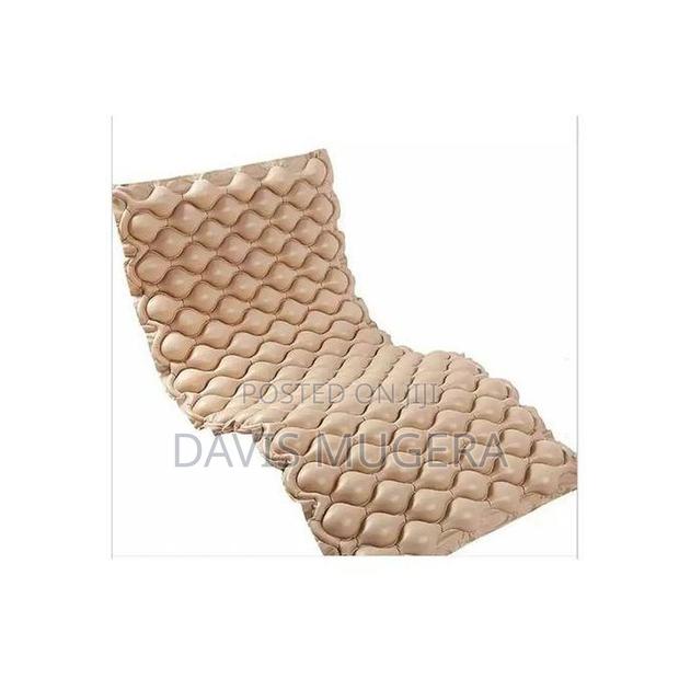 Medical Ripple Mattress With Pump - thumbnail 2