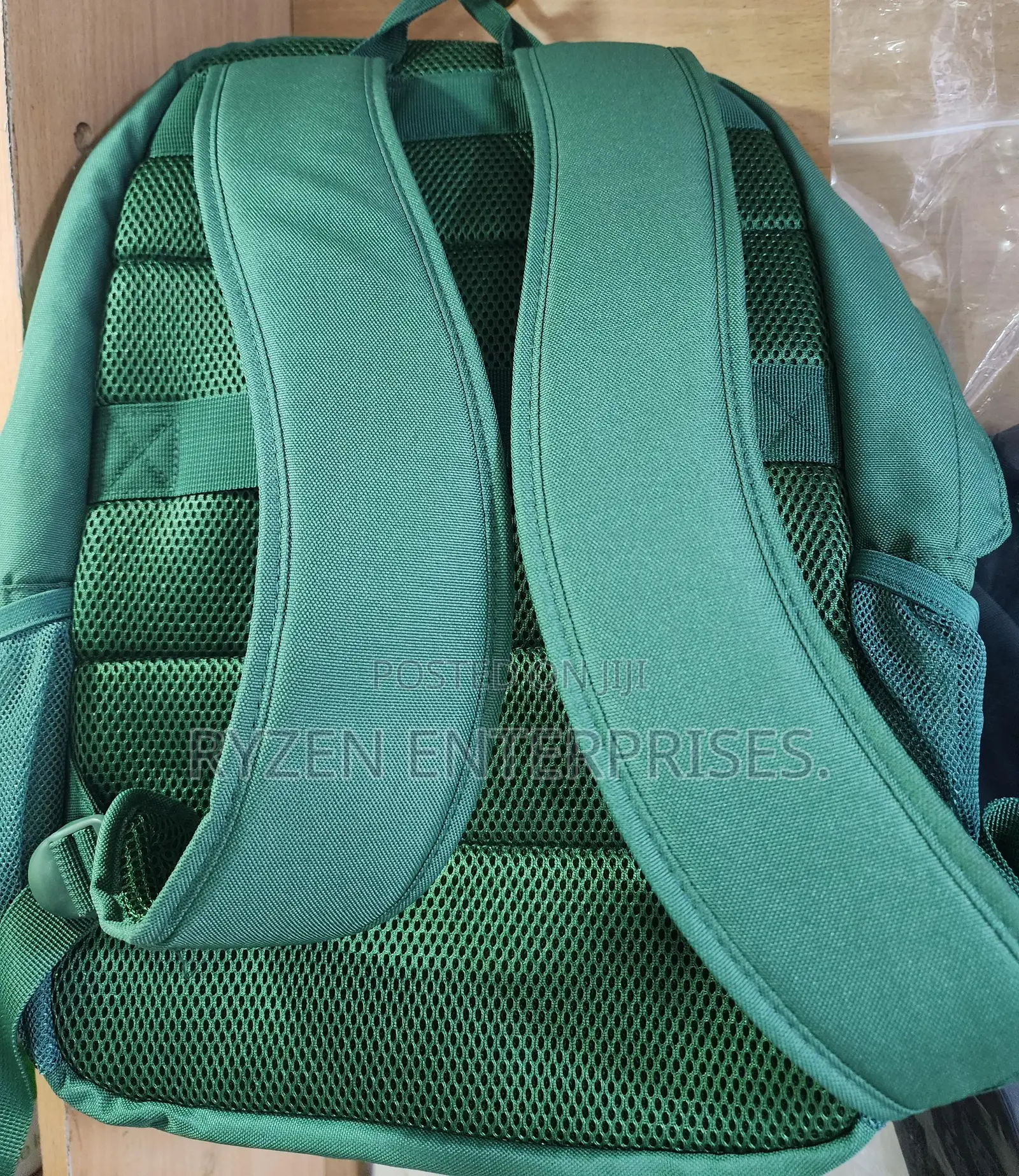 HP Campus Green Backpack/ HP Campus Green Backpack