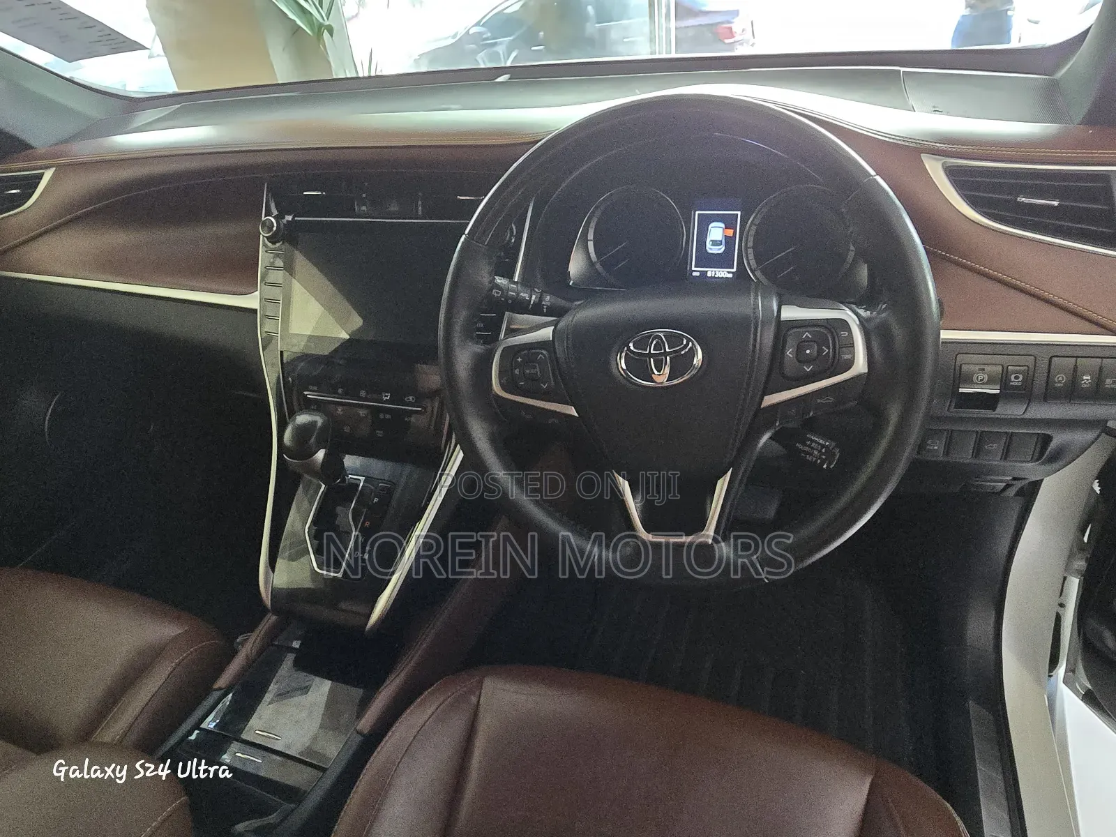 Toyota Harrier 2018 White