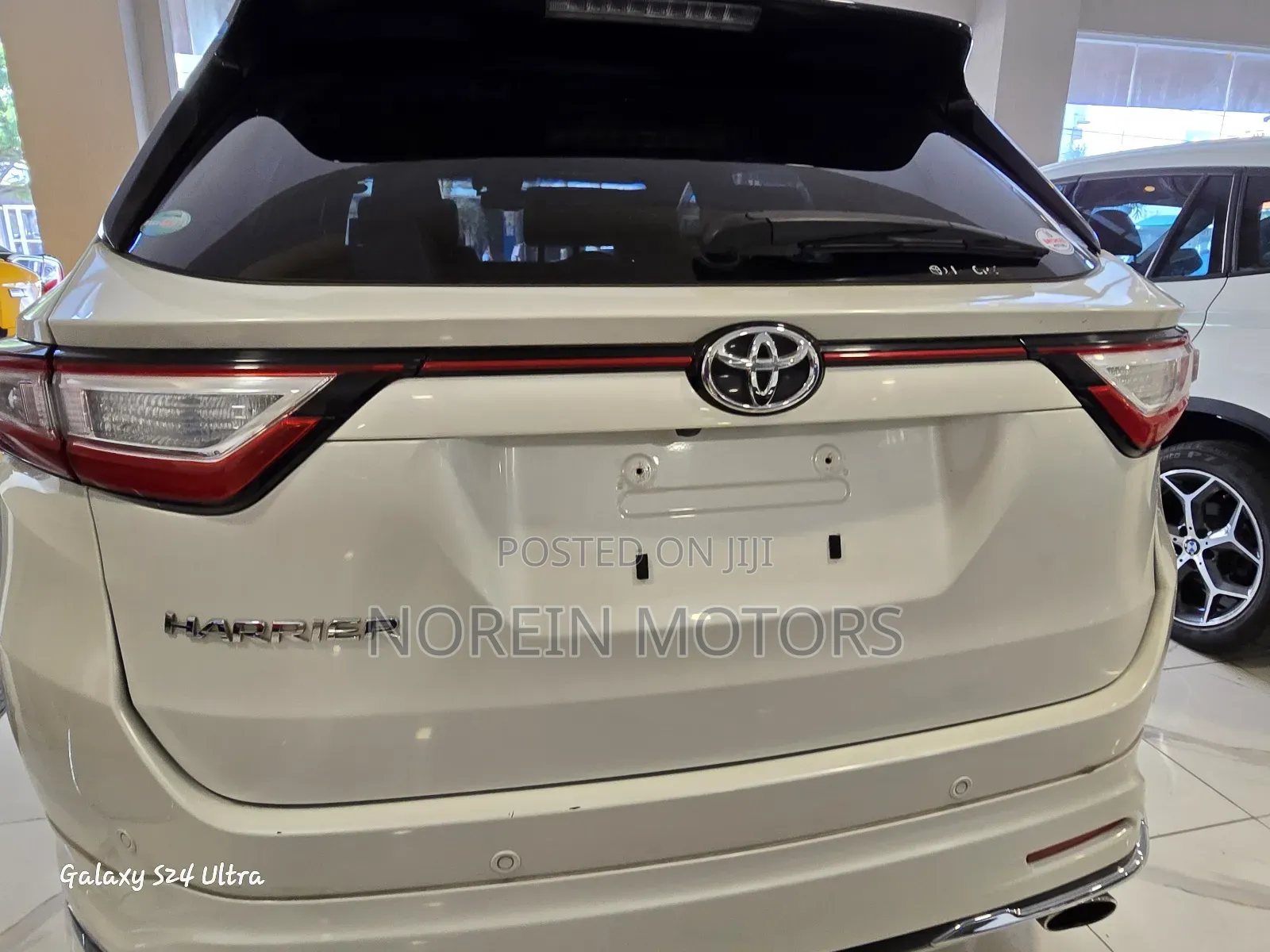 Toyota Harrier 2018 White