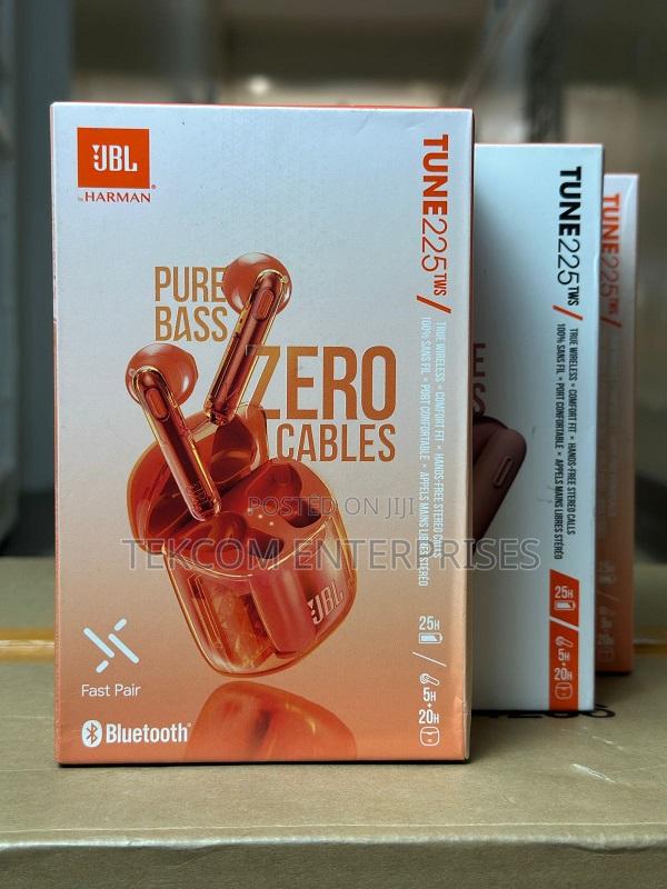 JBL Tune 225TWS Earbuds - main view