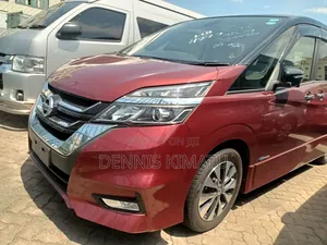 Nissan Serena 2017 Red