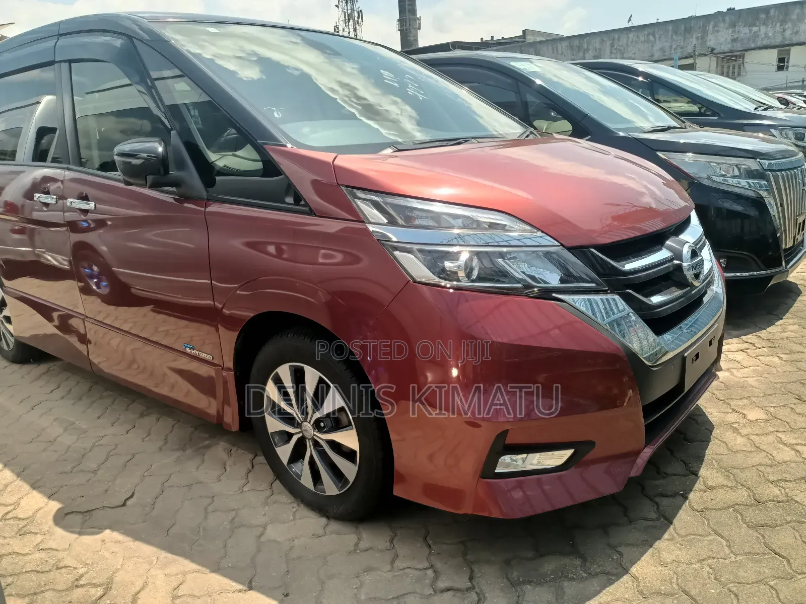 Nissan Serena 2017 Red