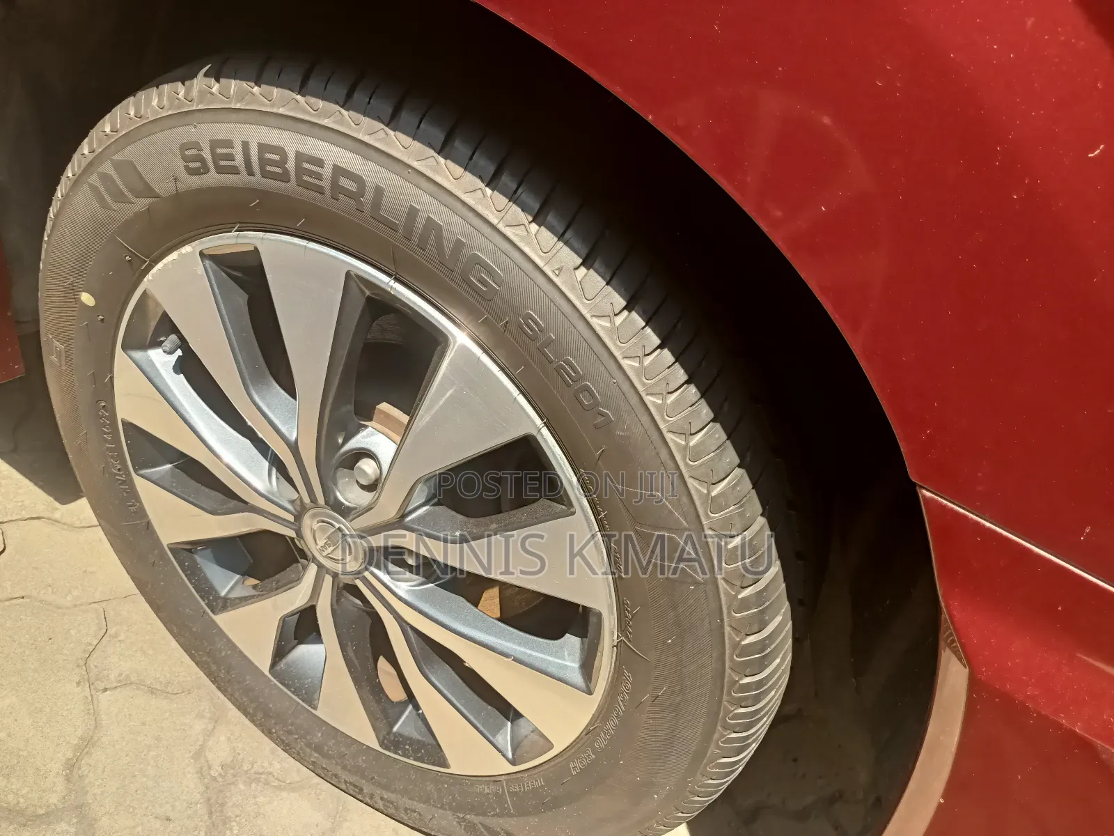 Nissan Serena 2017 Red