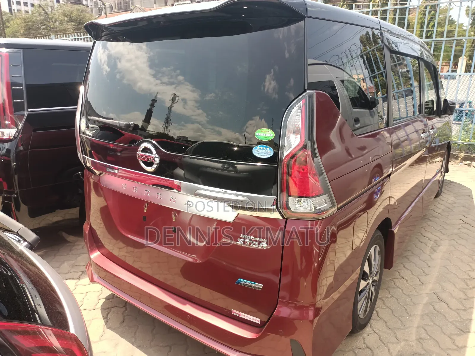 Nissan Serena 2017 Red