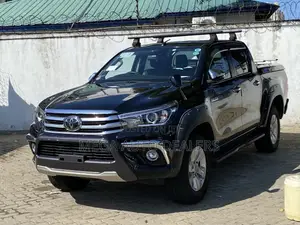 Toyota Hilux 2018 Black