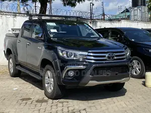 Toyota Hilux 2018 Black