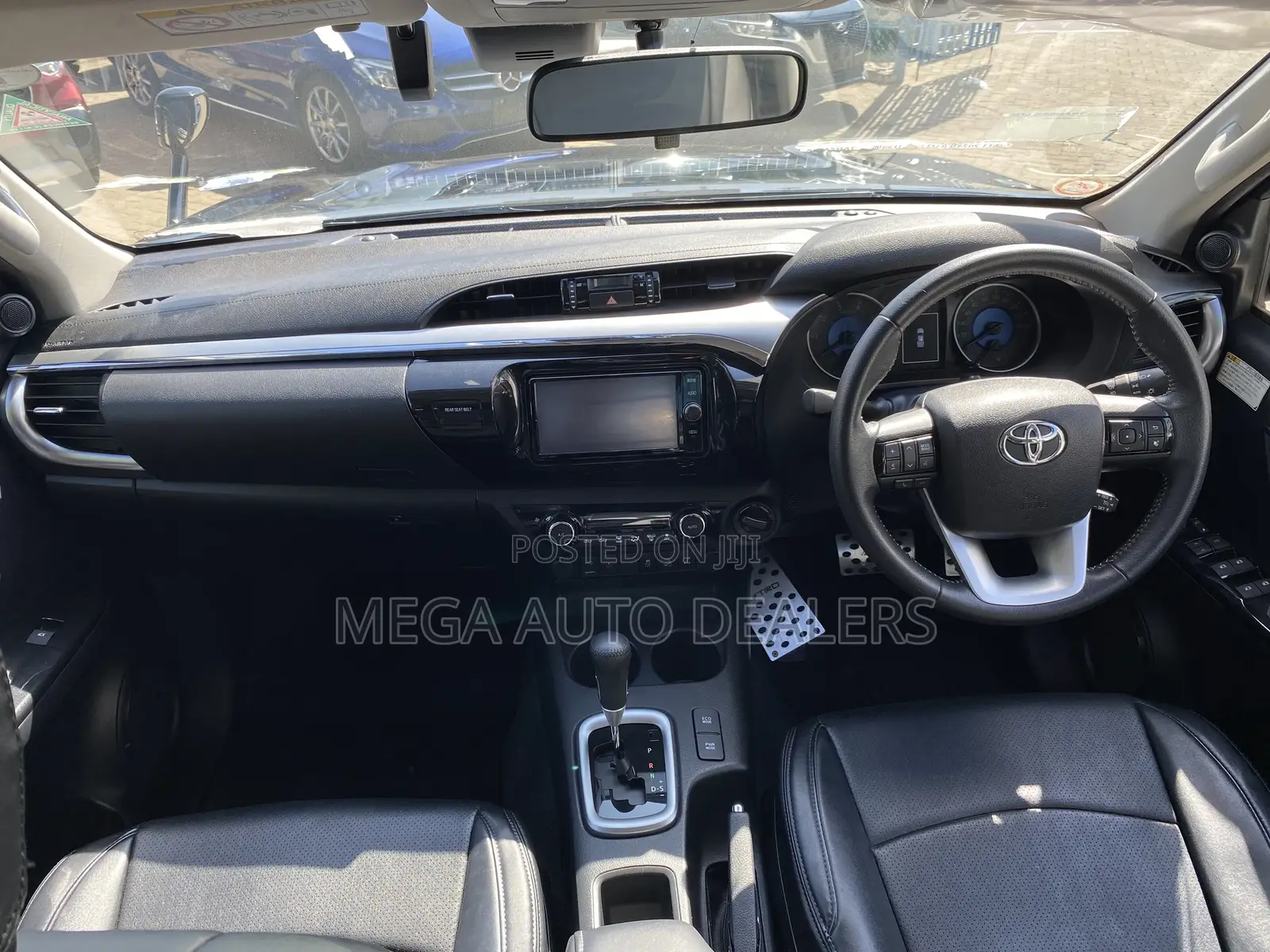 Toyota Hilux 2018 Black