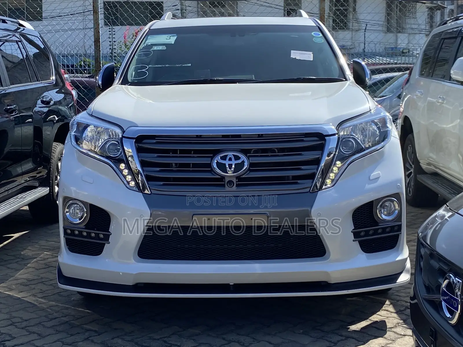 Toyota Land Cruiser Prado 2018 Beige