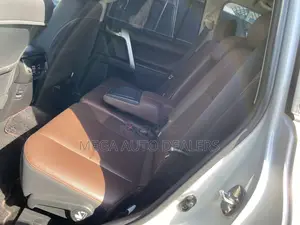 Toyota Land Cruiser Prado 2018 Beige