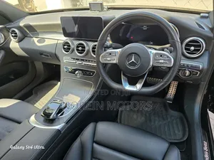 Mercedes-Benz C200 2020 Matt Black