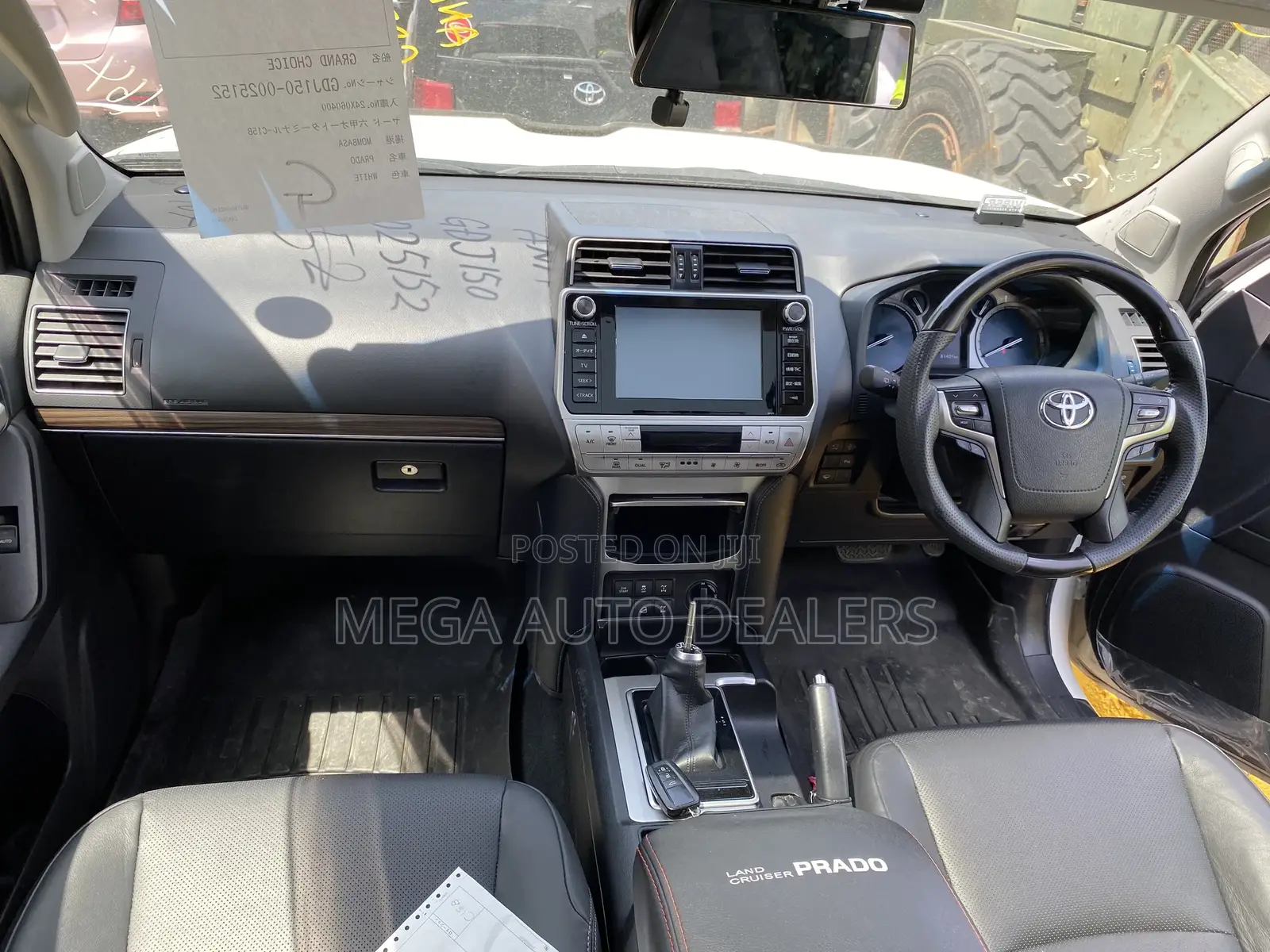 Toyota Land Cruiser Prado 2018 Off white