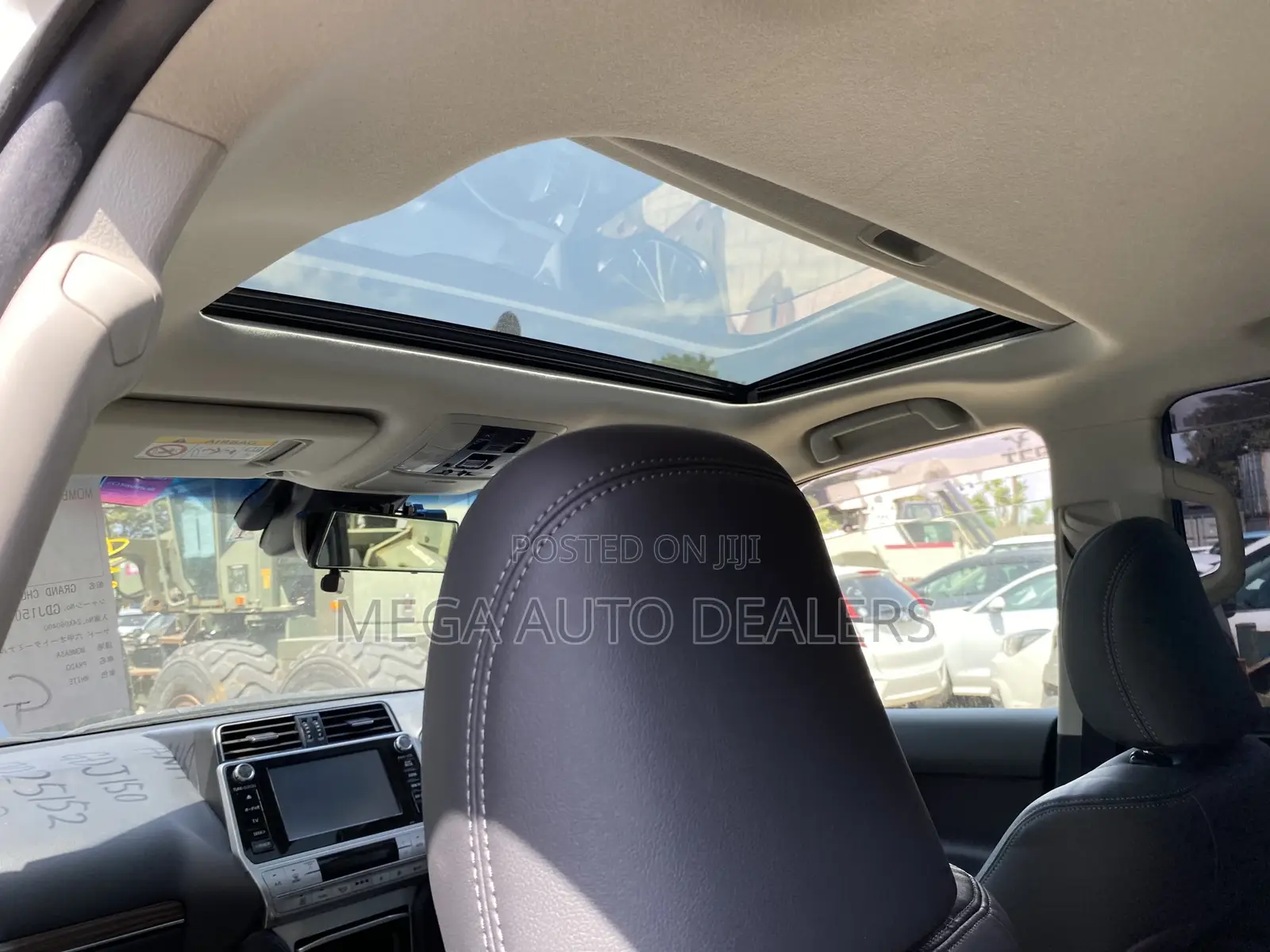 Toyota Land Cruiser Prado 2018 Off white
