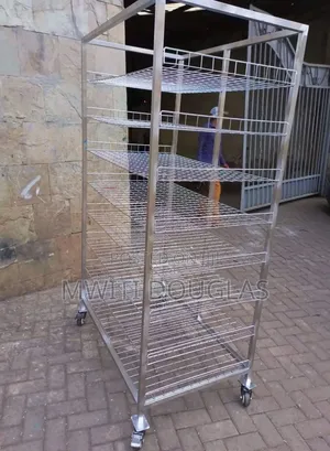 Embrassive Draining Rack