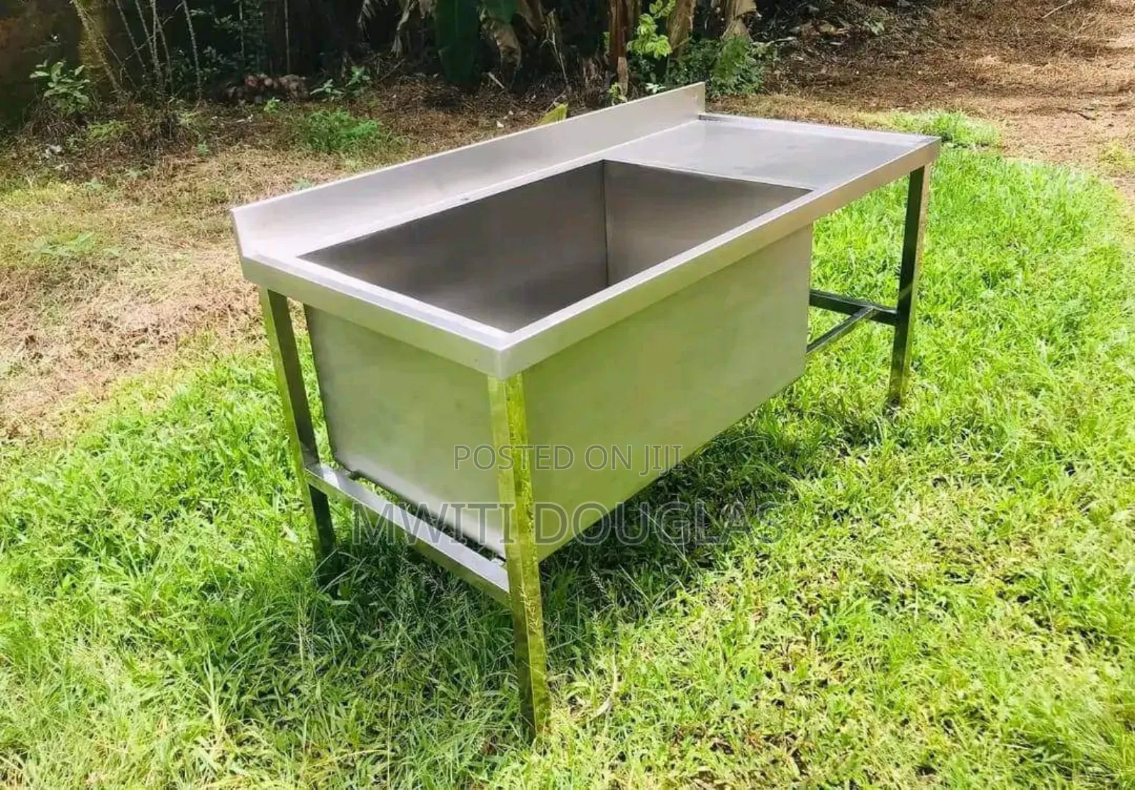 Huge Bowled Single Sink