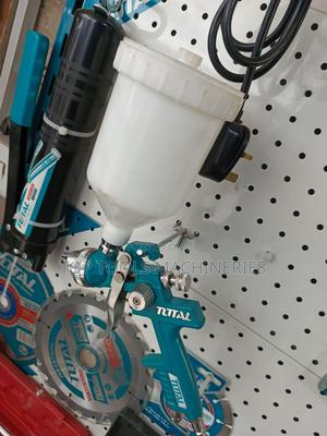 Total Heavy Duty Spray Gun - thumbnail 2