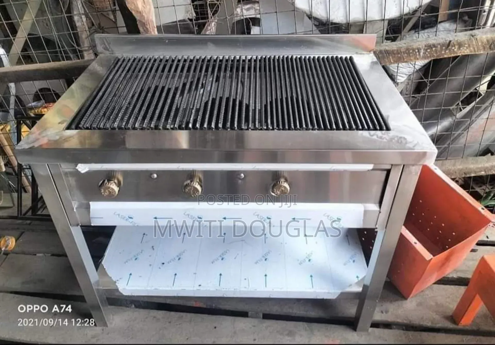 Under Shelved Stainless Steel Dynamic Grill