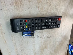 New Universal Samsung Smart/Digital Remote With Batteries.