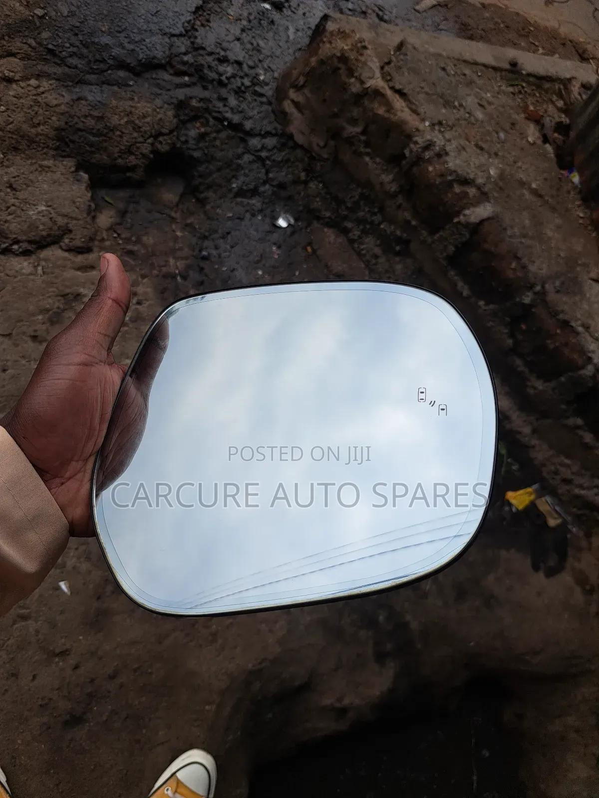 Mirror With Sensor Bsm Landcruiser V8 200 Series Lexus Lx570