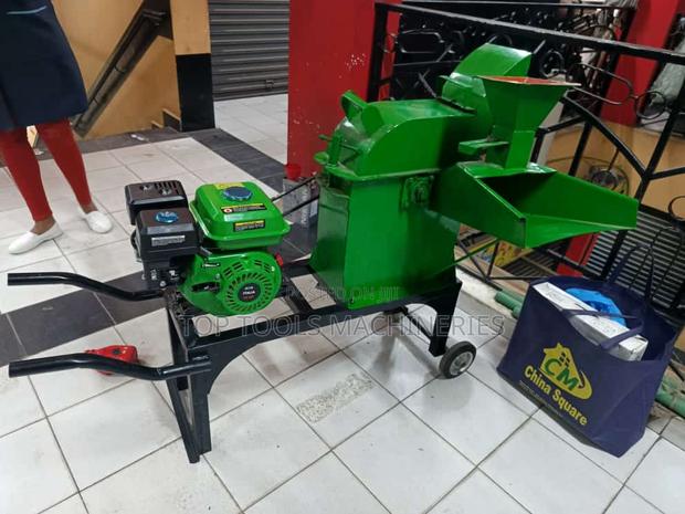 Complete Silage Chopper With 10hp Engine - main view