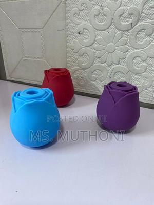 Rose Sucker /Vibrator - thumbnail 2