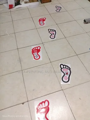 Directional Floor Steps