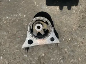 Mounting for Harrier 240 Engine for Radiator