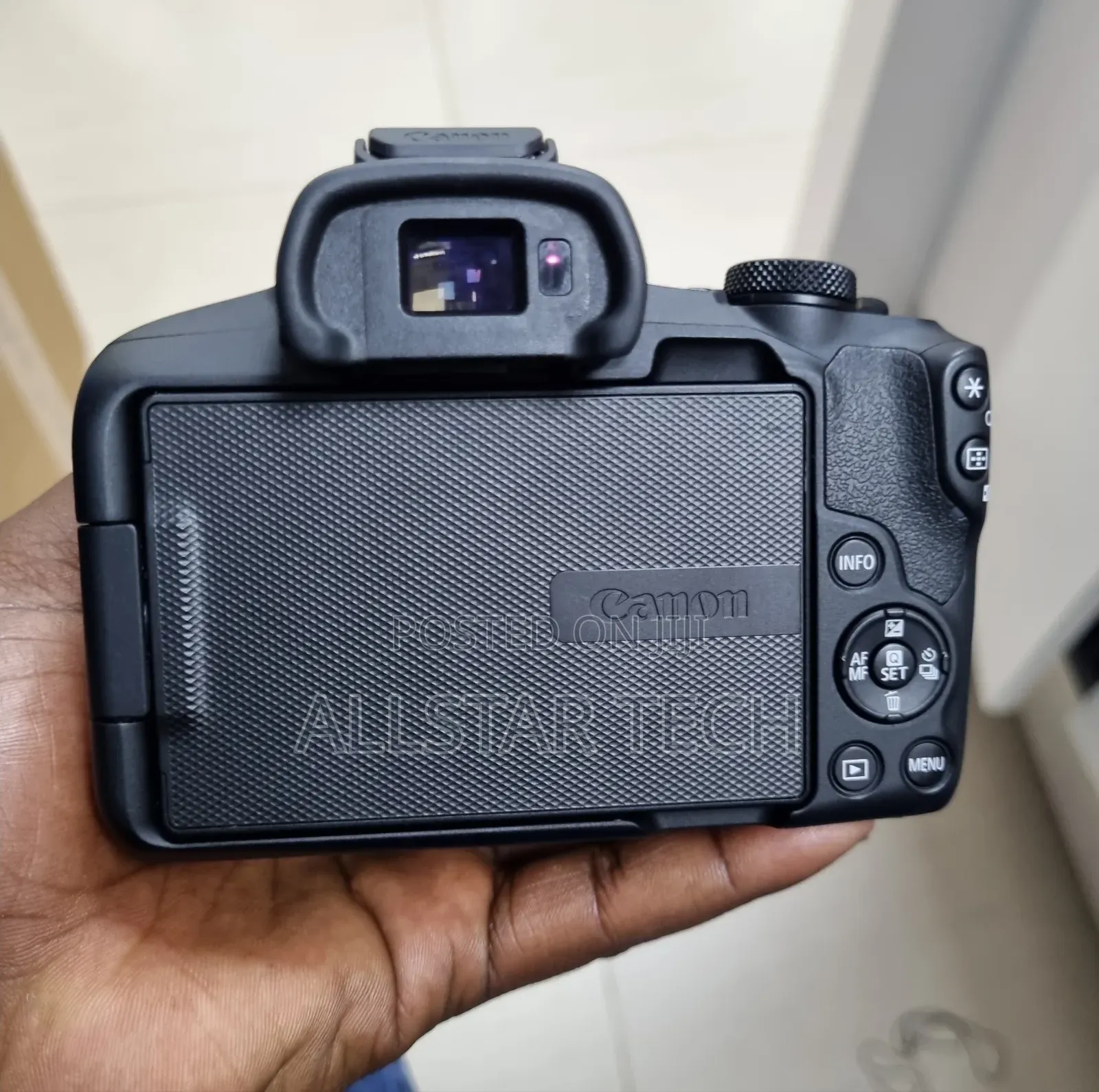 Canon EOS R50 Mirrorless Camera With 18-45mm Lens (Black)