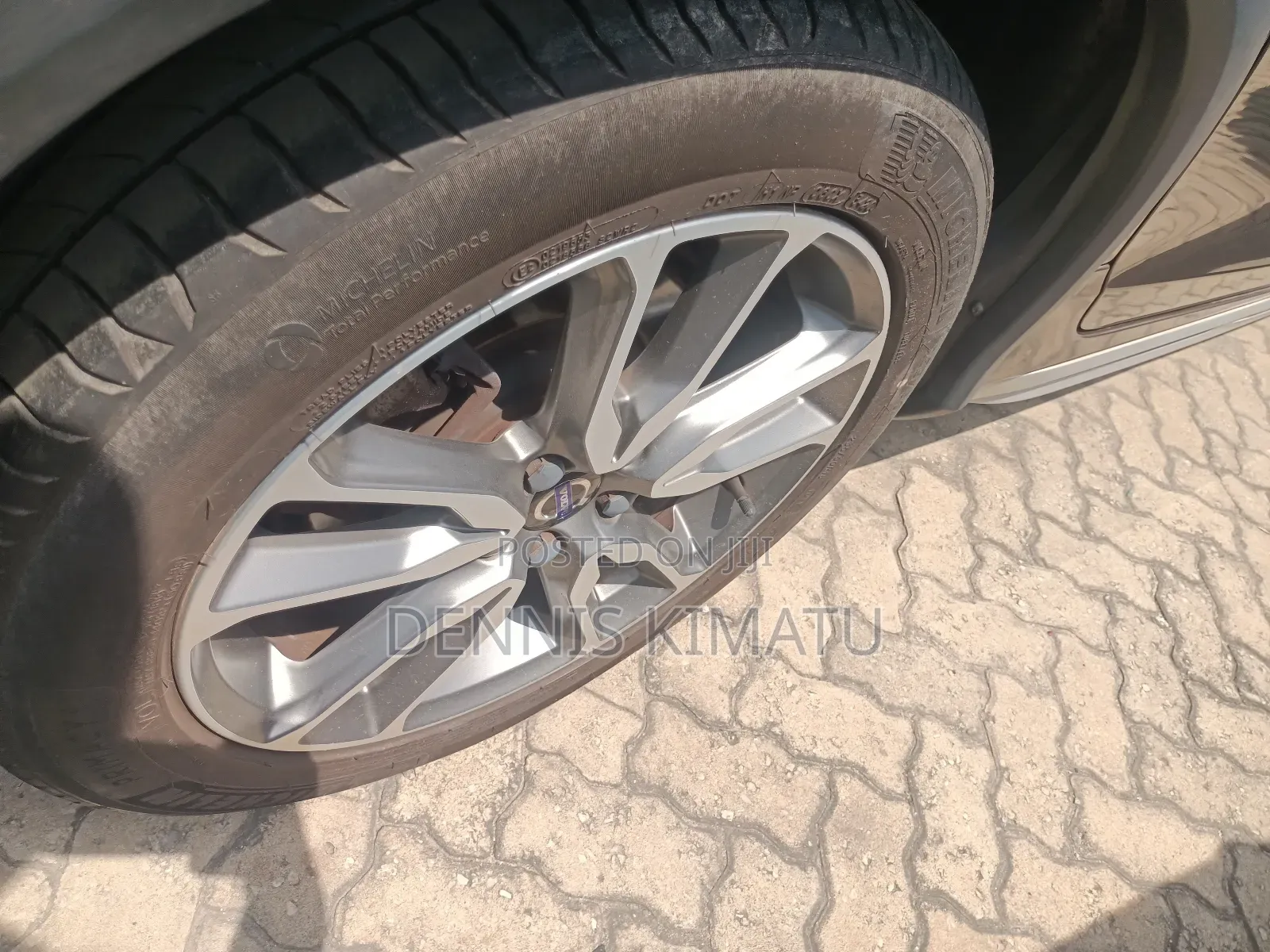 Volvo V60 2018 Brown