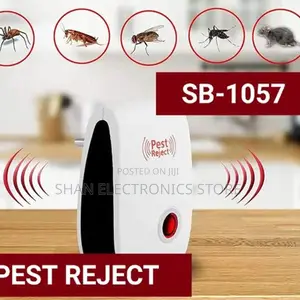 Power Saving Pest Repellent Electronic Indoor Plug