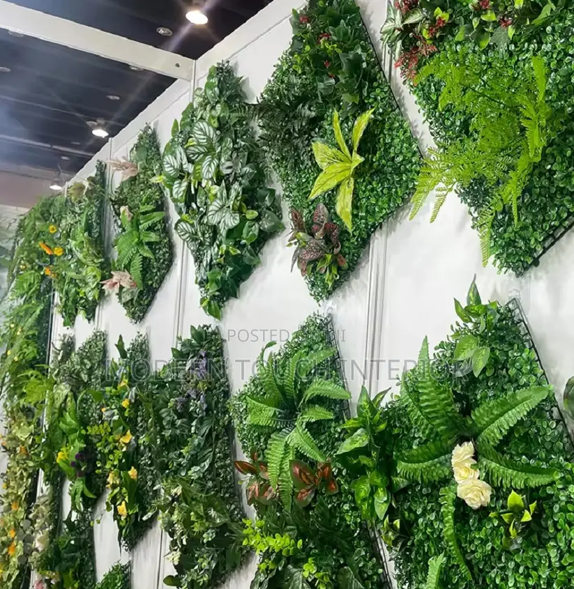 50 by 50cm Boxwood Hedge Panels